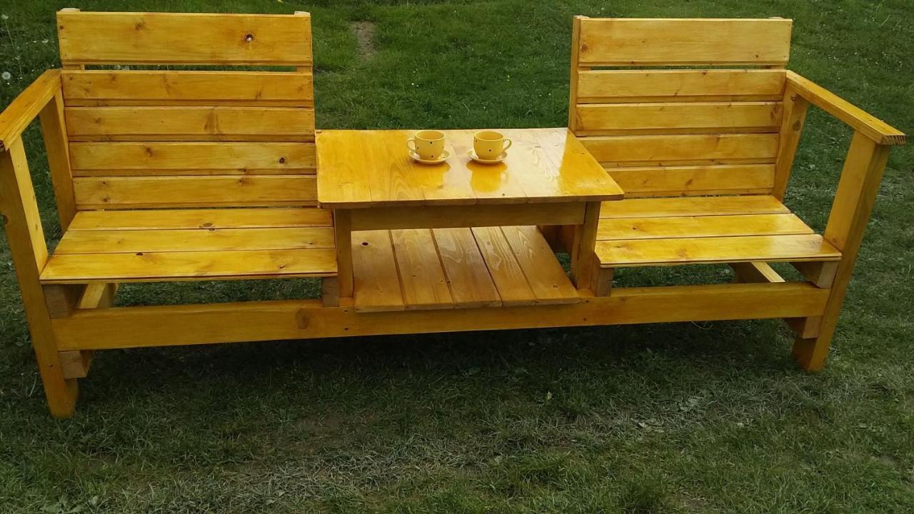 Садиба Кичера Petrashi Exterior foto